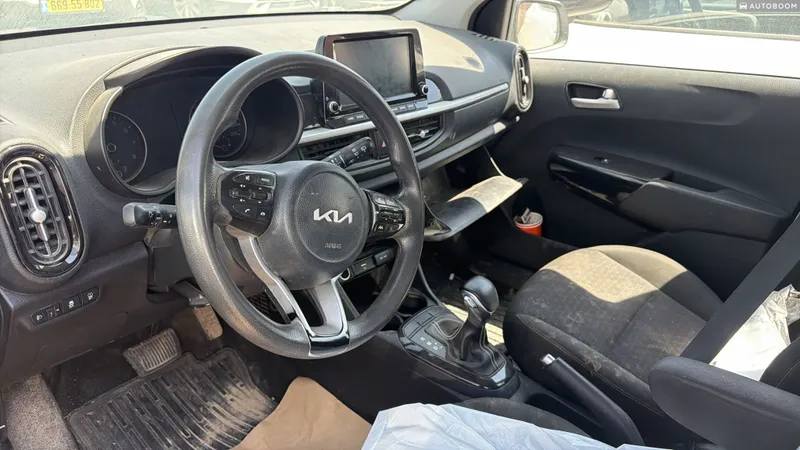 Kia Picanto 2nd hand, 2022