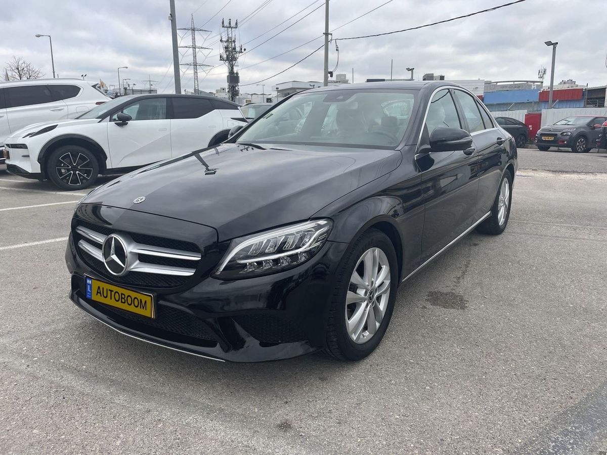 Mercedes C-Class 2nd hand, 2019, private hand