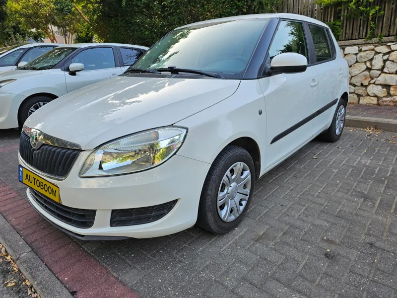 Skoda Fabia 2nd hand, 2012, private hand