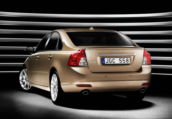 Volvo S40 2004. Bodywork, Exterior. Sedan, 2 generation