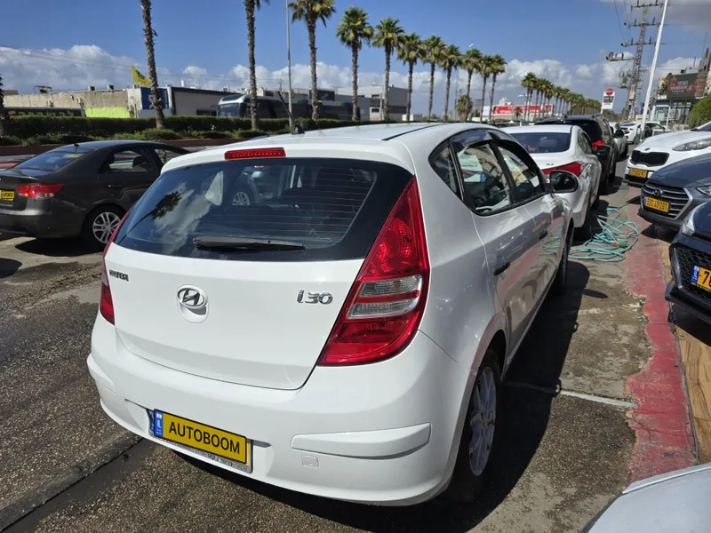 יונדאי i30 יד 2 רכב, 2009