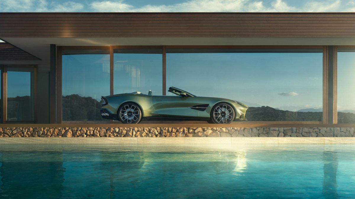 Aston Martin Vanquish 2024. Кузов, экстерьер. Кабриолет, 3 поколение