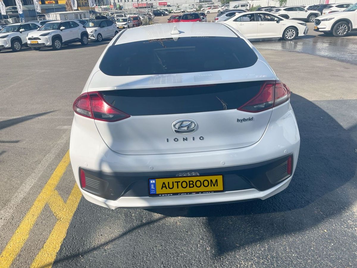 Hyundai IONIQ с пробегом, 2022
