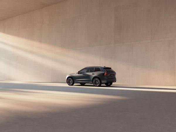 Volvo XC60 2025. Кузов, экстерьер. Внедорожник 5 дв., 2 поколение, рестайлинг 2