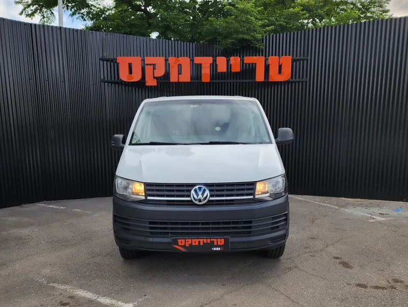 Volkswagen Transporter 2nd hand, 2017, private hand