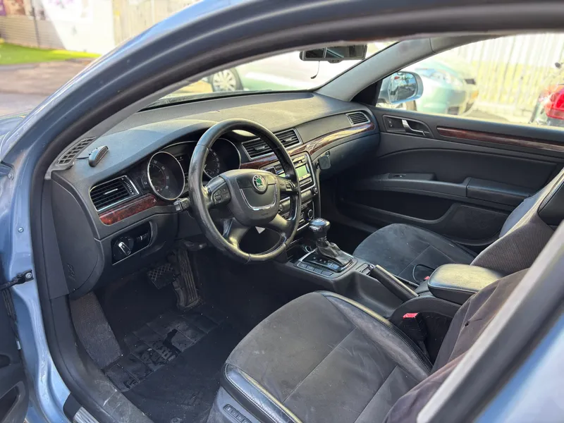 Skoda Superb 2nd hand, 2012
