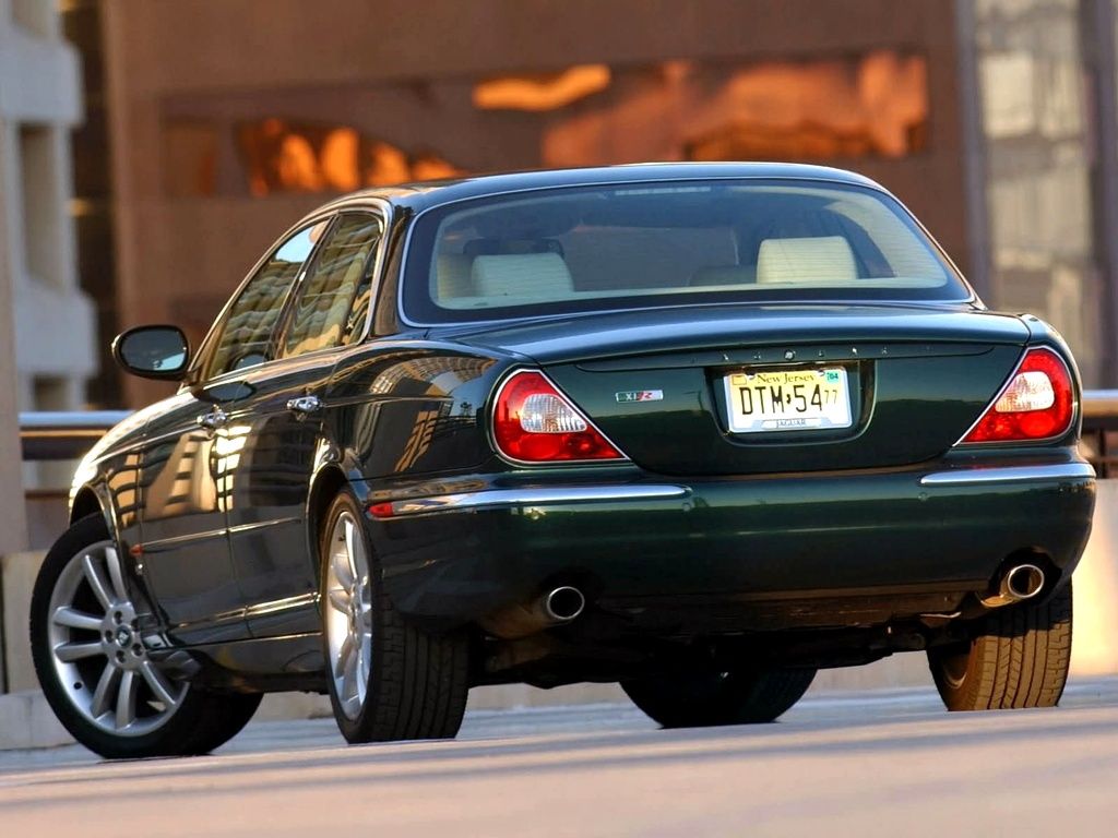 Jaguar XJR 2003. Bodywork, Exterior. Sedan, 3 generation