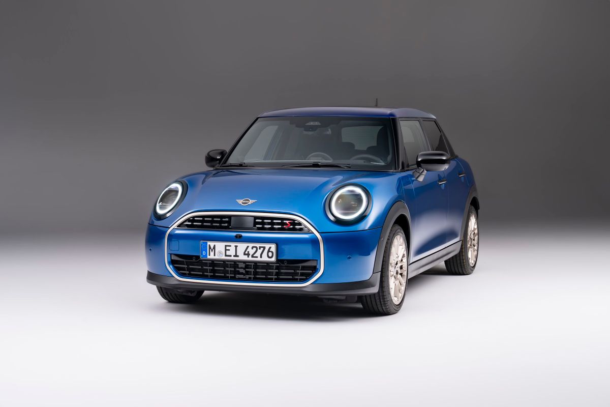 MINI Hatch 2023. Кузов, экстерьер. Мини 5 дверей, 4 поколение