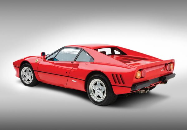 פרארי 288 GTO ‏1984. מרכב, צורה. קופה, 1 דור