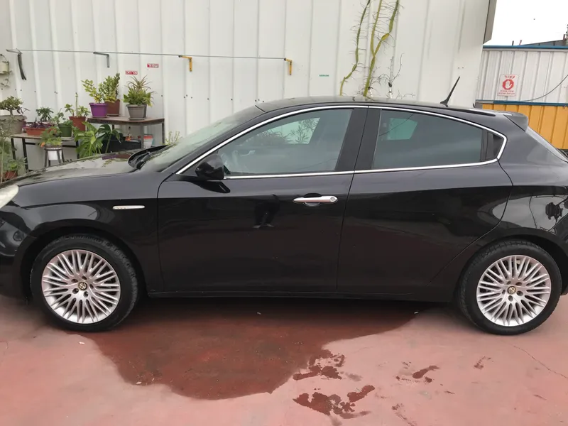 Alfa Romeo Giulietta с пробегом, 2012, частная рука