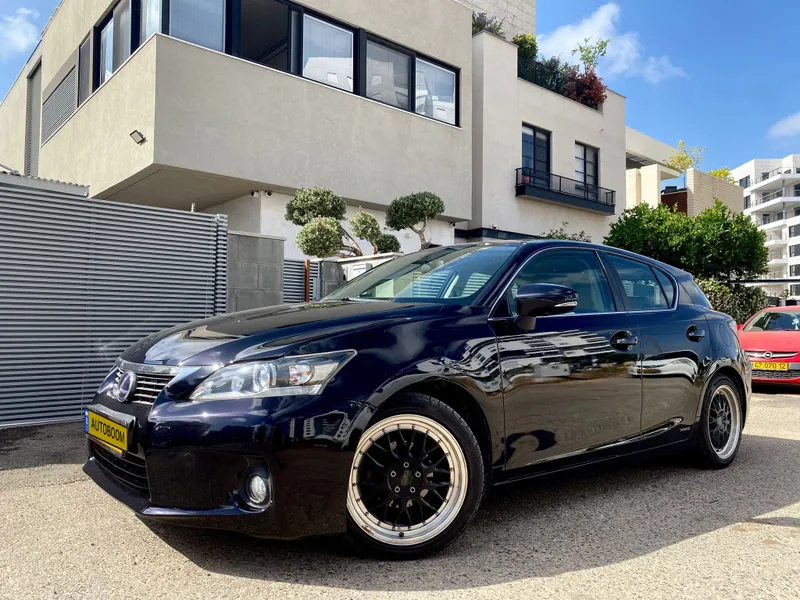 Lexus CT 2nd hand, 2011, private hand