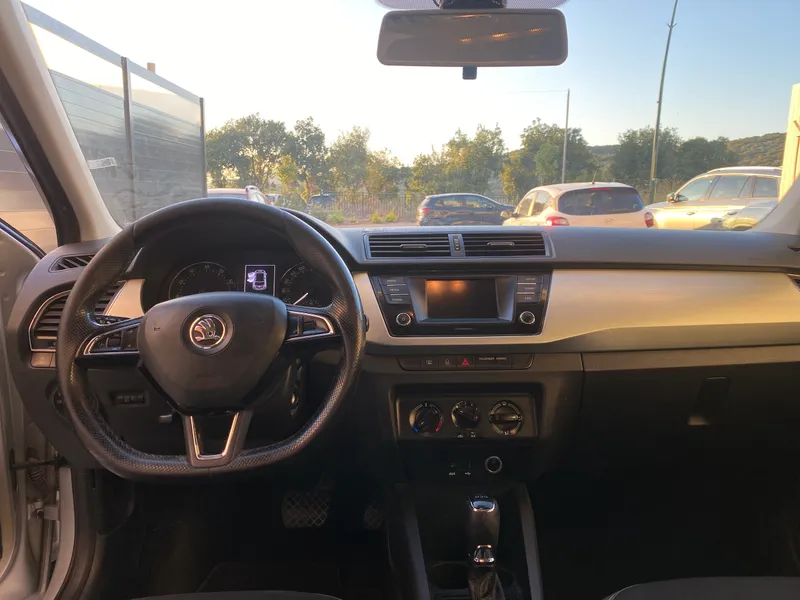 Škoda Fabia 2ème main, 2015, main privée