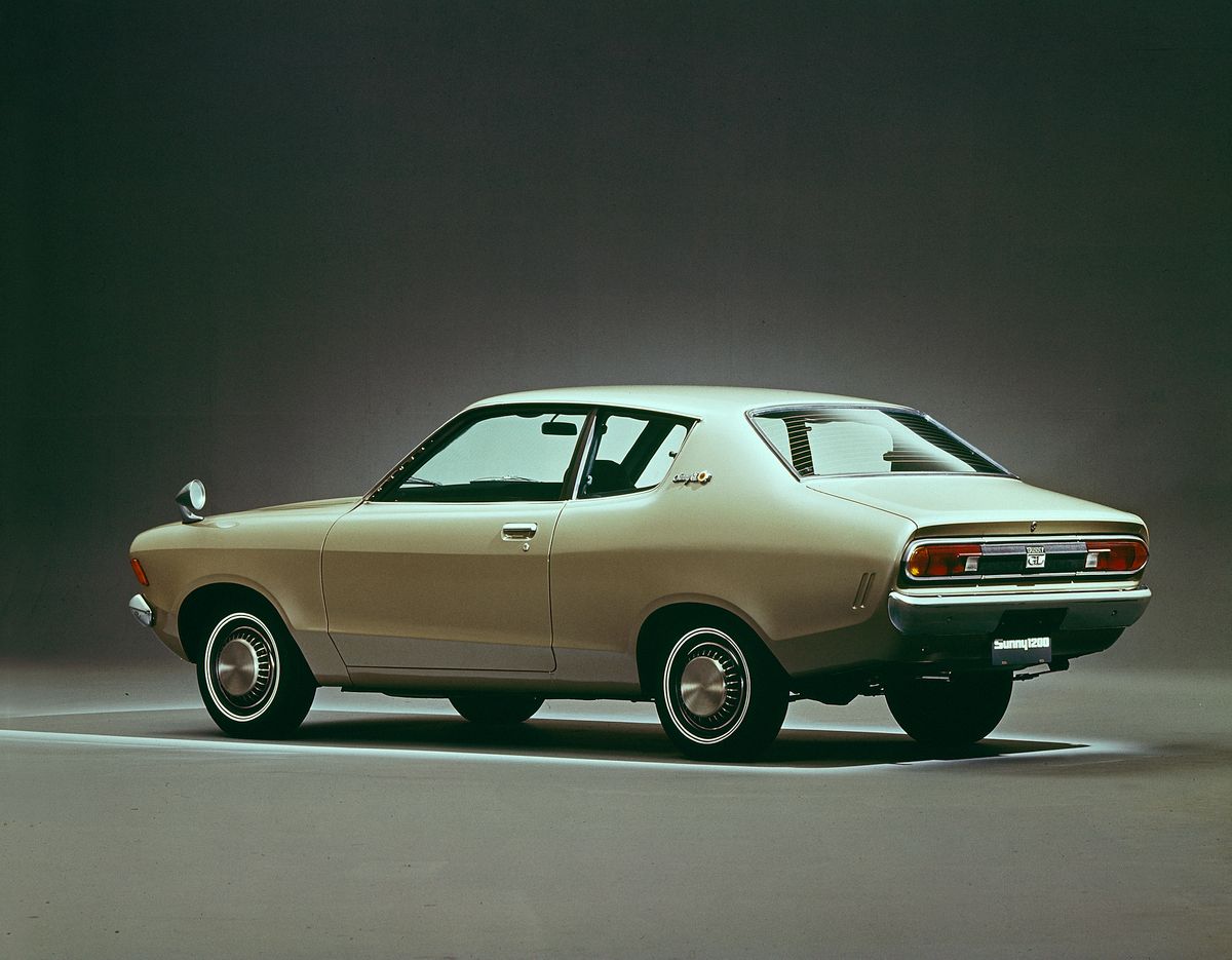 Nissan Sunny 1973. Carrosserie, extérieur. Berline 2-portes, 3 génération