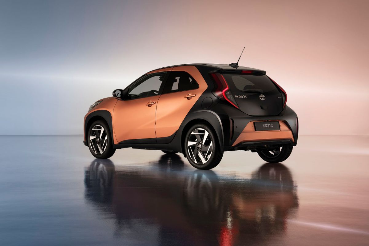 Toyota Aygo 2025. Кузов, экстерьер. Мини 5 дверей, 3 поколение, рестайлинг