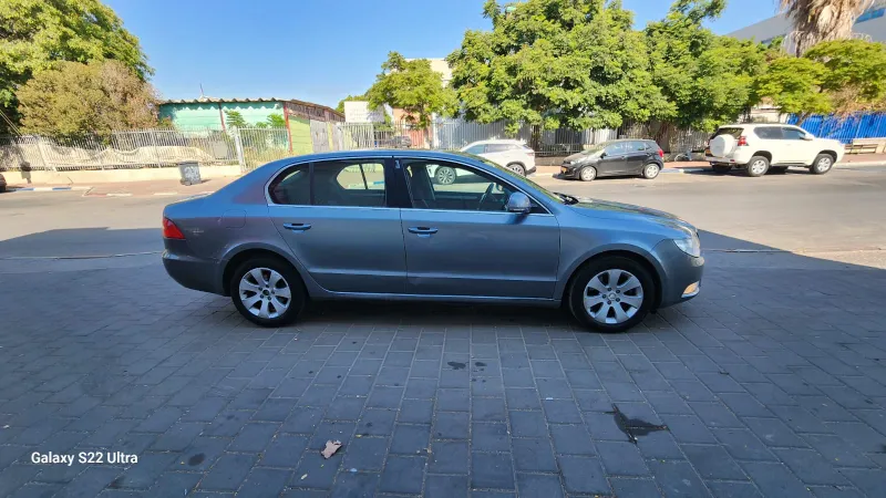 Skoda Superb 2nd hand, 2011, private hand