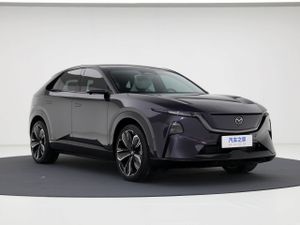 مازدا CX-6e ‏2025. الهيكل، المظهر الخارجي. إس يو في 5 أبواب, 1 الجيل