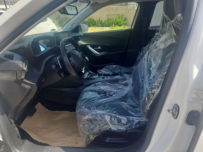Peugeot 2008 2nd hand, 2021, private hand