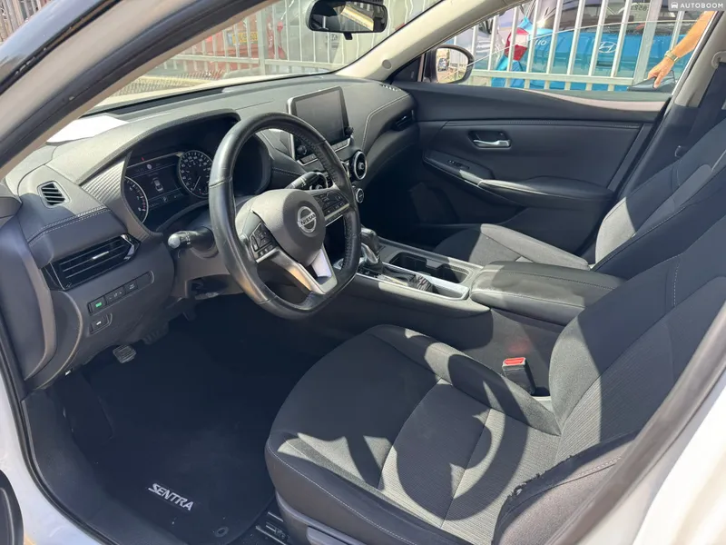 Nissan Sentra 2nd hand, 2023, private