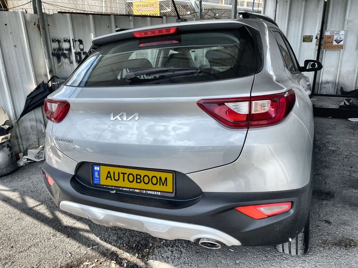 Kia Stonic 2nd hand, 2022