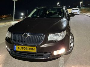 Skoda Superb, 2013, фото
