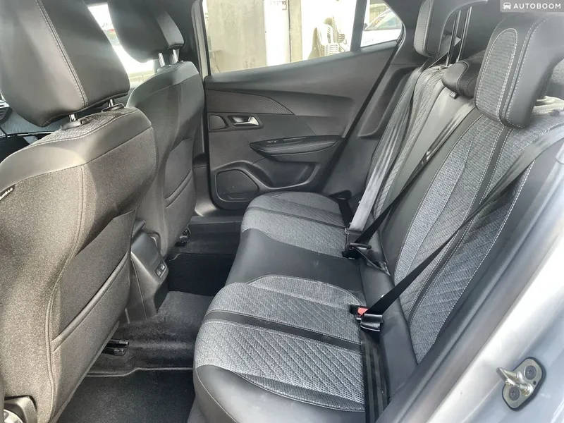 Peugeot 2008 2nd hand, 2024, private