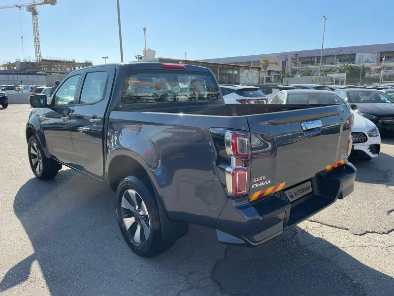 Isuzu D-Max nouvelle voiture, 2021
