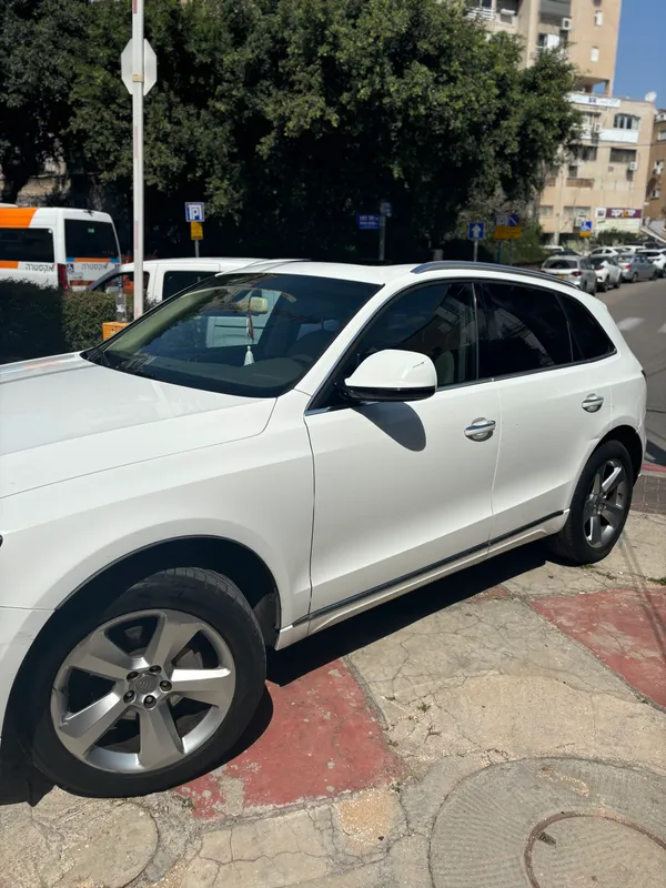 אאודי Q5 יד 2 רכב, 2016, פרטי