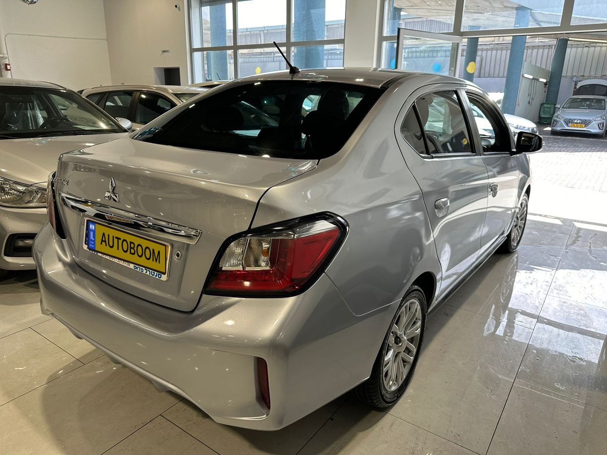 Mitsubishi Attrage 2ème main, 2020