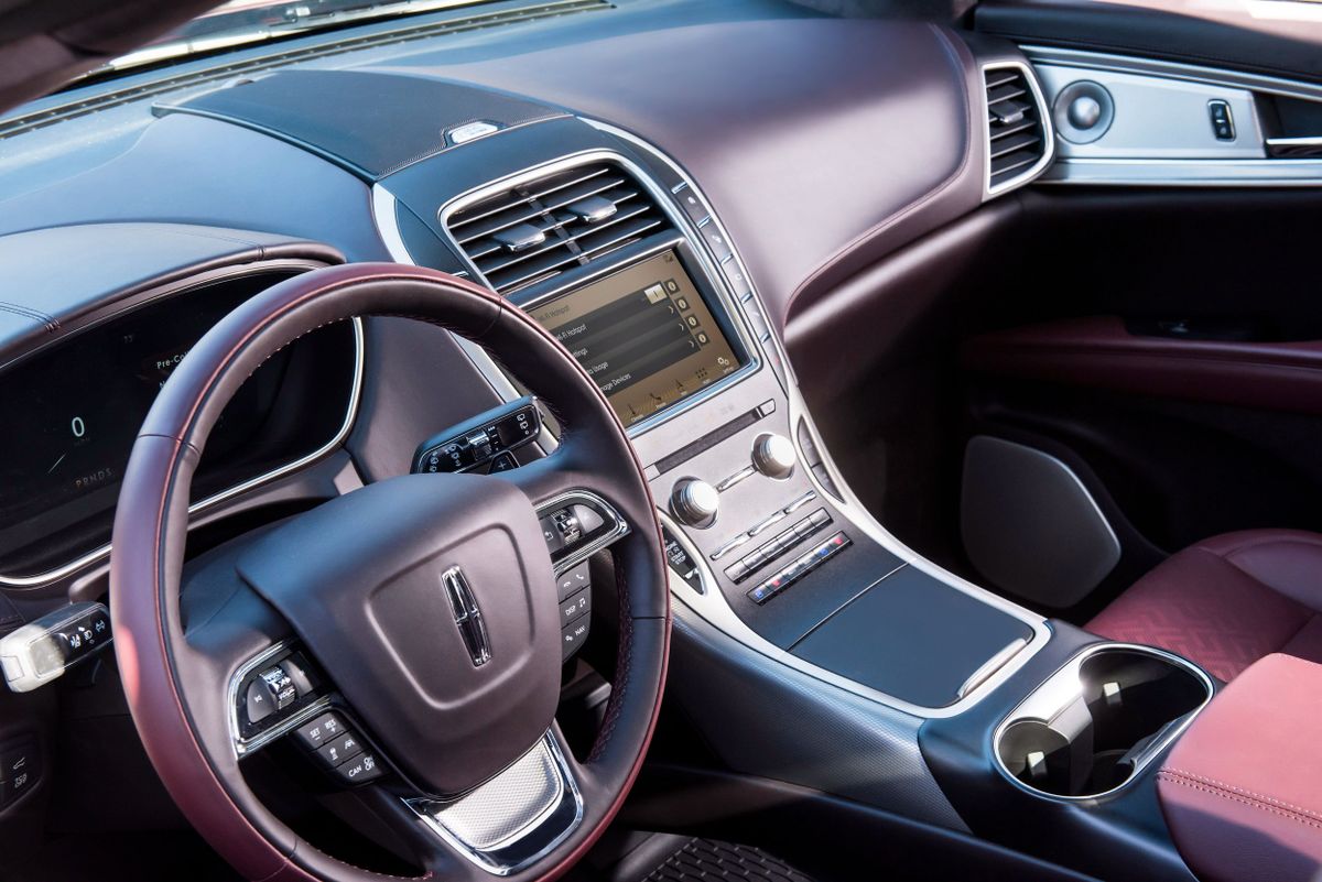 Lincoln Nautilus 2021. Center console. SUV 5-doors, 1 generation, restyling 1