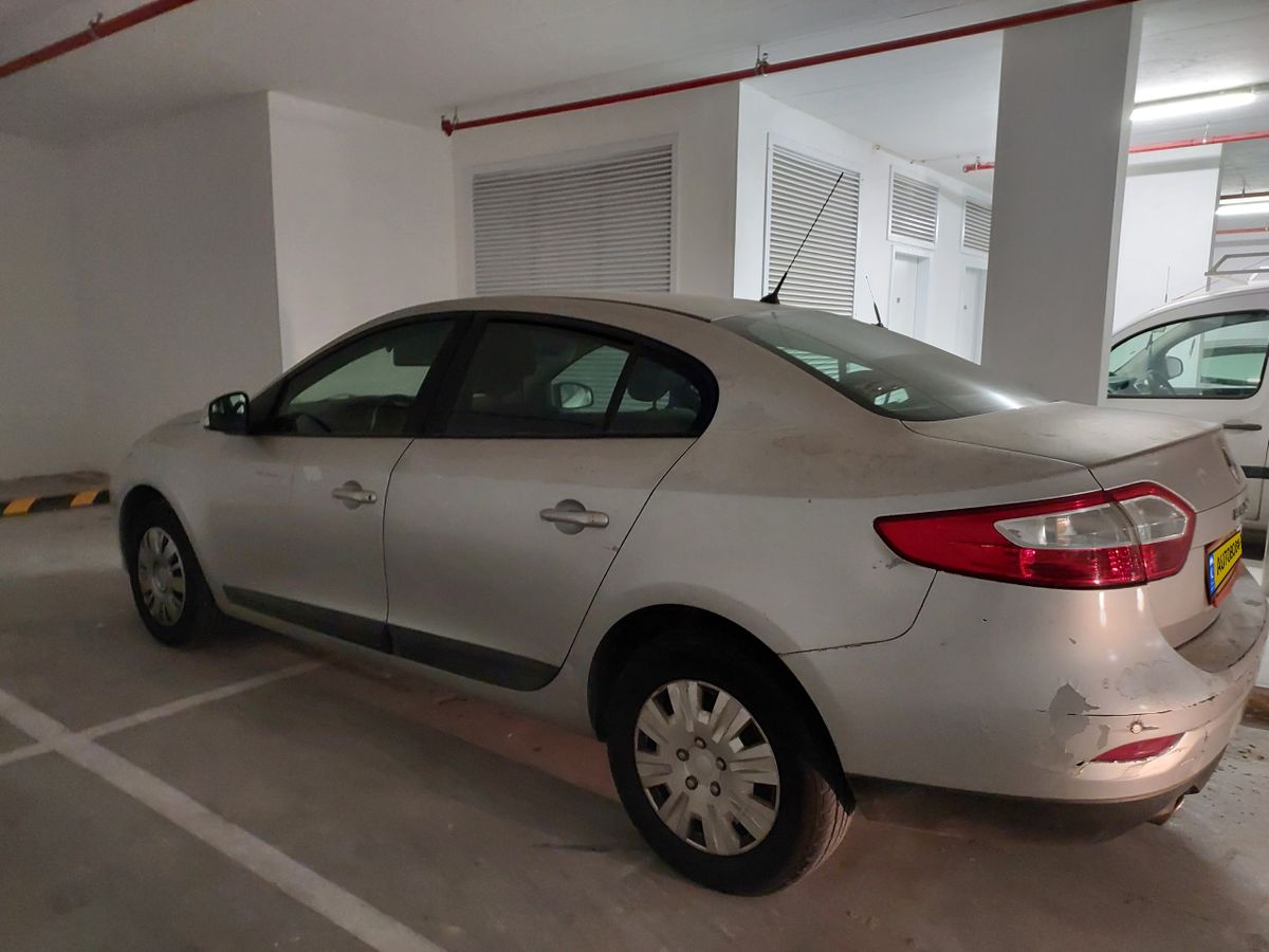 Renault Fluence с пробегом, 2010, частная рука