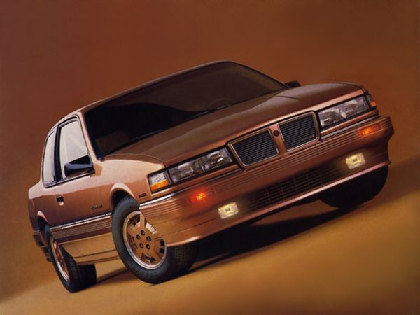 Pontiac Grand AM 1984. Carrosserie, extérieur. Coupé, 3 génération