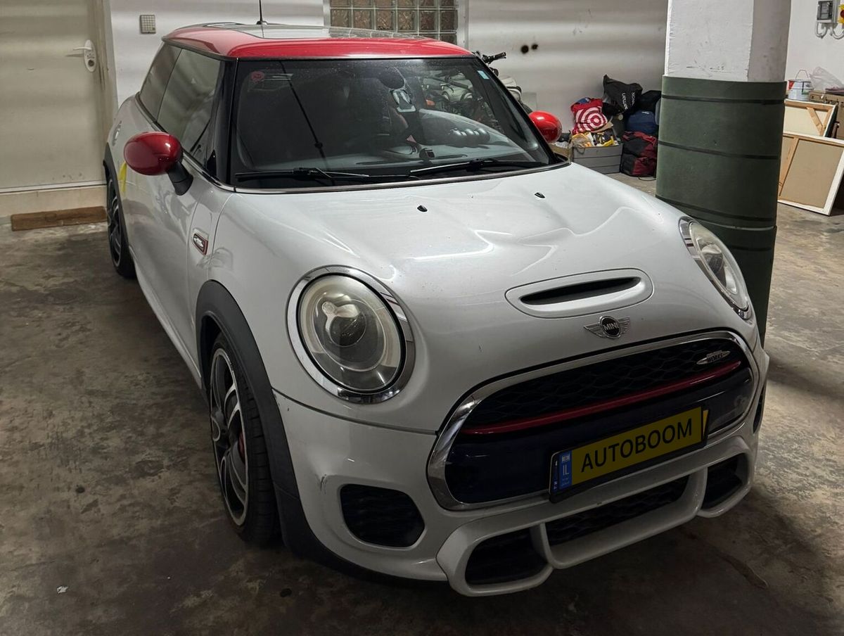 MINI Cooper 2nd hand, 2016, private hand