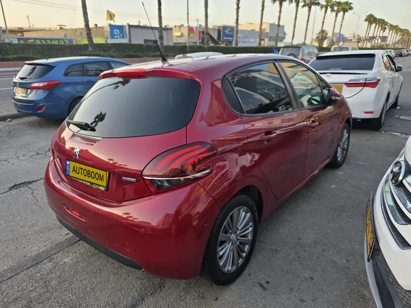 Peugeot 208 2ème main, 2016