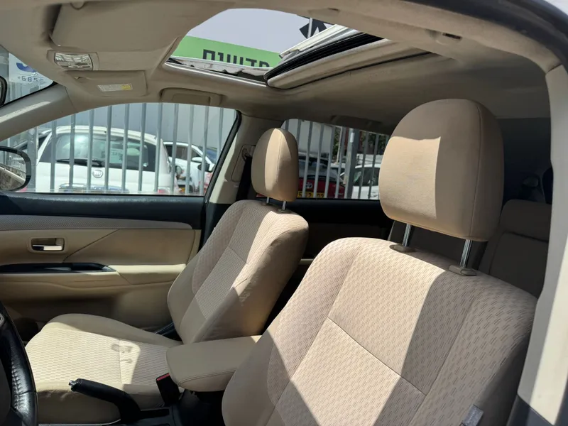 Mitsubishi Outlander 2nd hand, 2013, private hand
