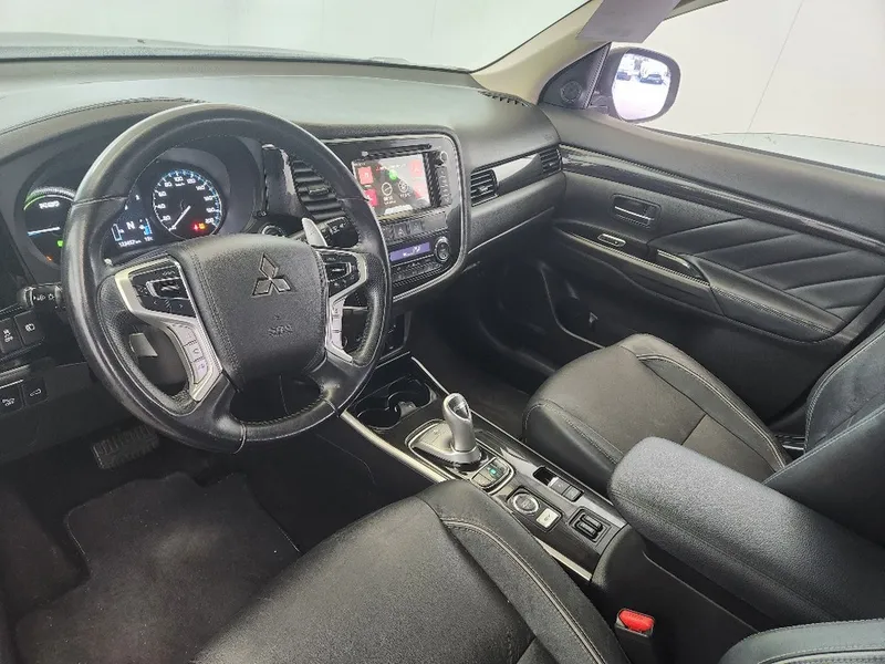 Mitsubishi Outlander с пробегом, 2017