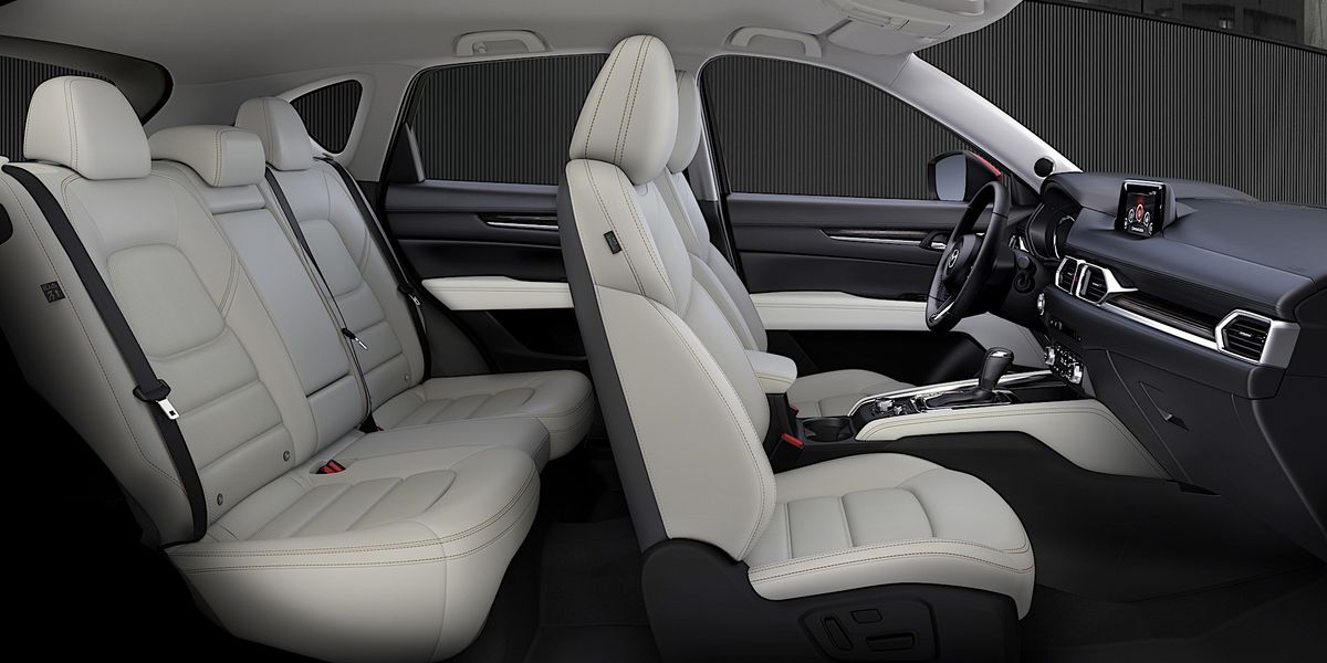 מאזדה CX-5 2016. מרחב פנימי, סלון הרכב. רכב שטח 5 דלתות, 2 דור