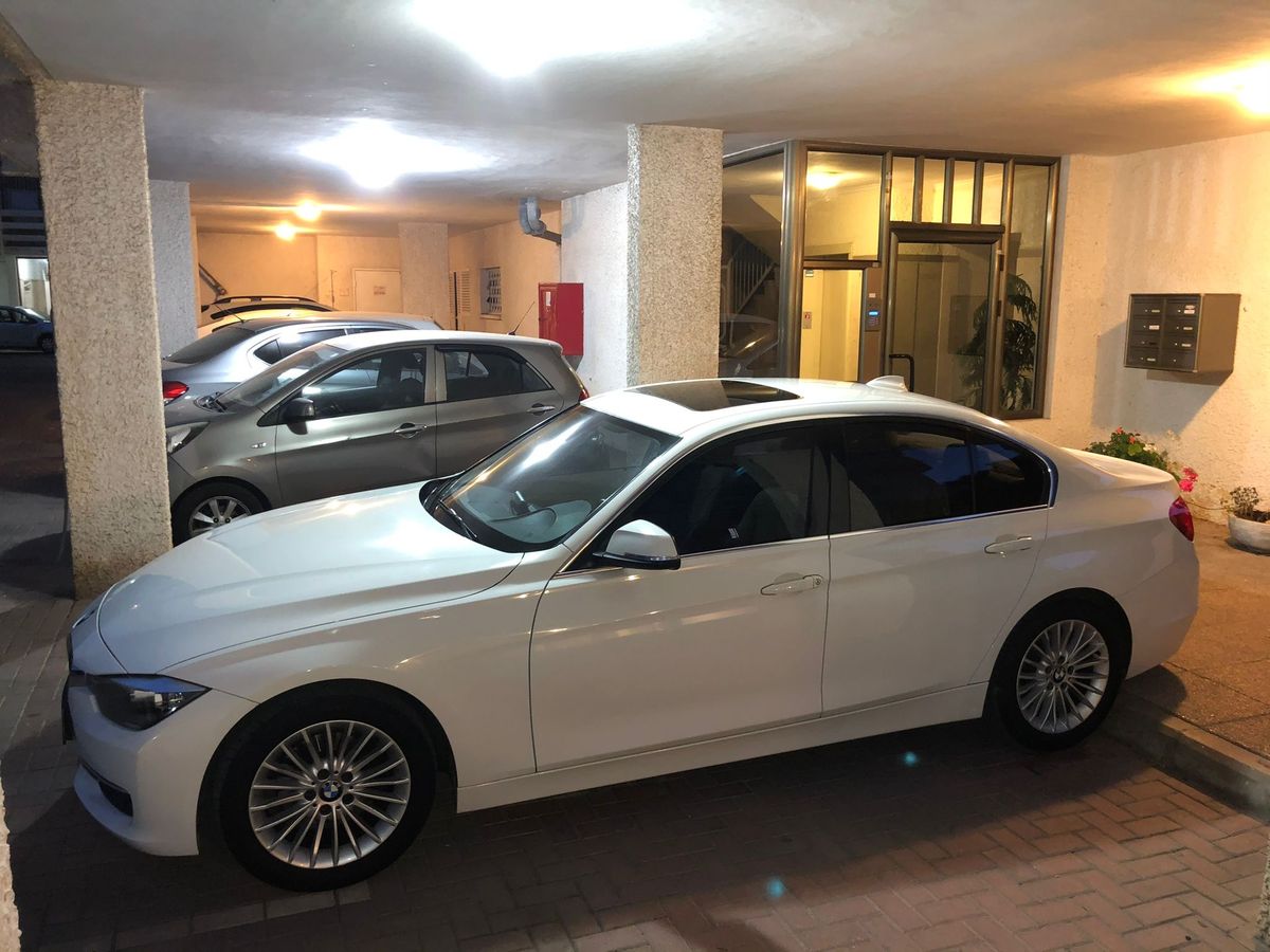 BMW 3 series 2nd hand, 2014, private hand