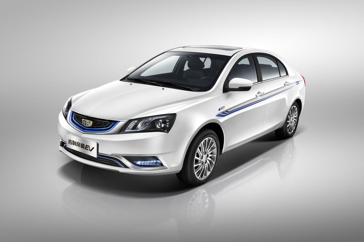 جيلي Emgrand EV 2015. الهيكل، المظهر الخارجي. سيدان, 1 الجيل