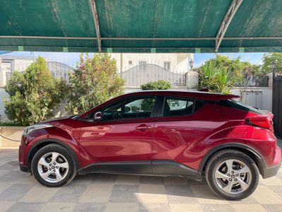 Toyota C-HR 2nd hand, 2017, private hand