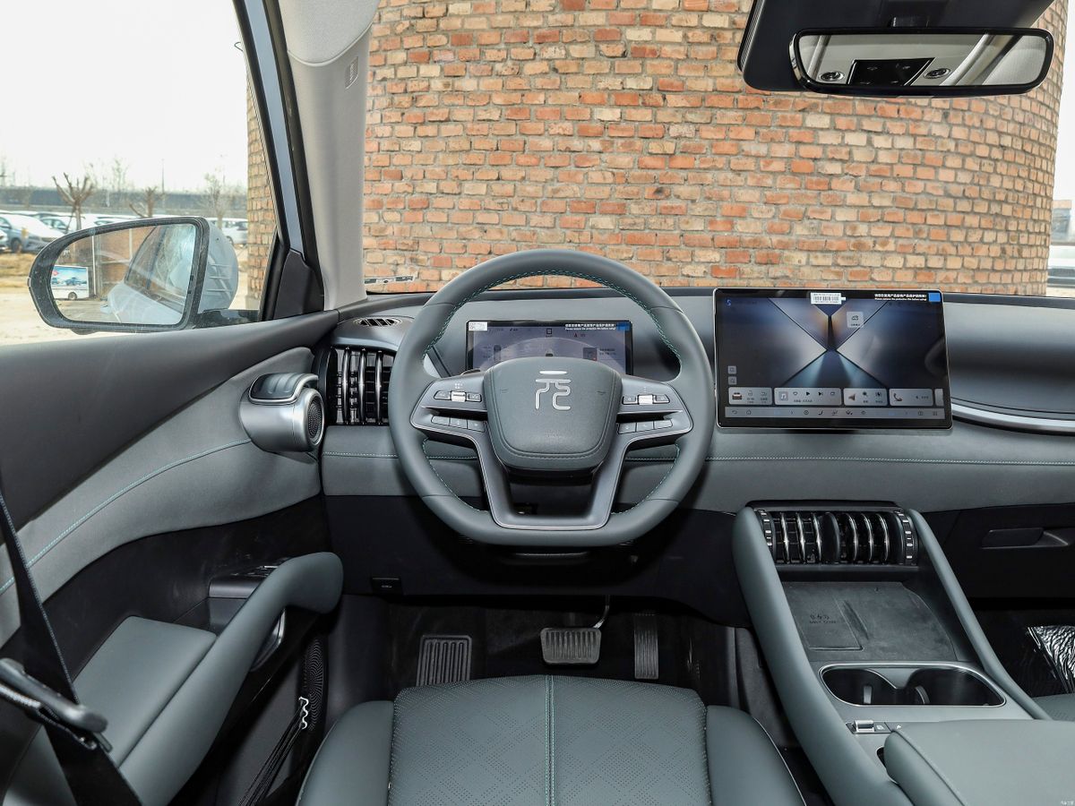 BYD Atto 3 2025. Панель приборов. Внедорожник 5 дв., 1 поколение, рестайлинг