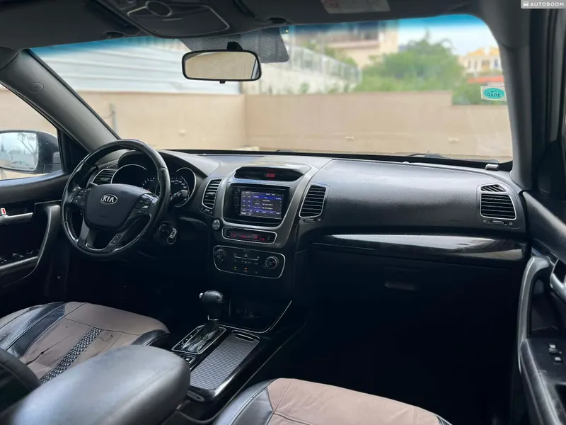 Kia Sorento с пробегом, 2013