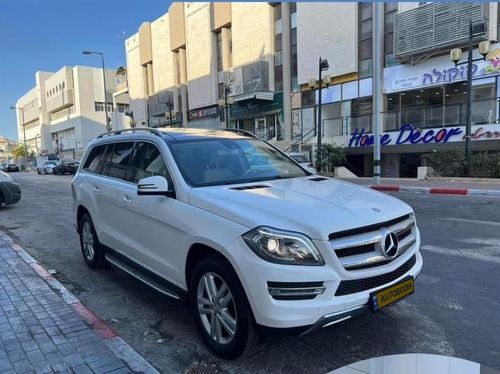 Mercedes GL-Class 2nd hand, 2014, private hand