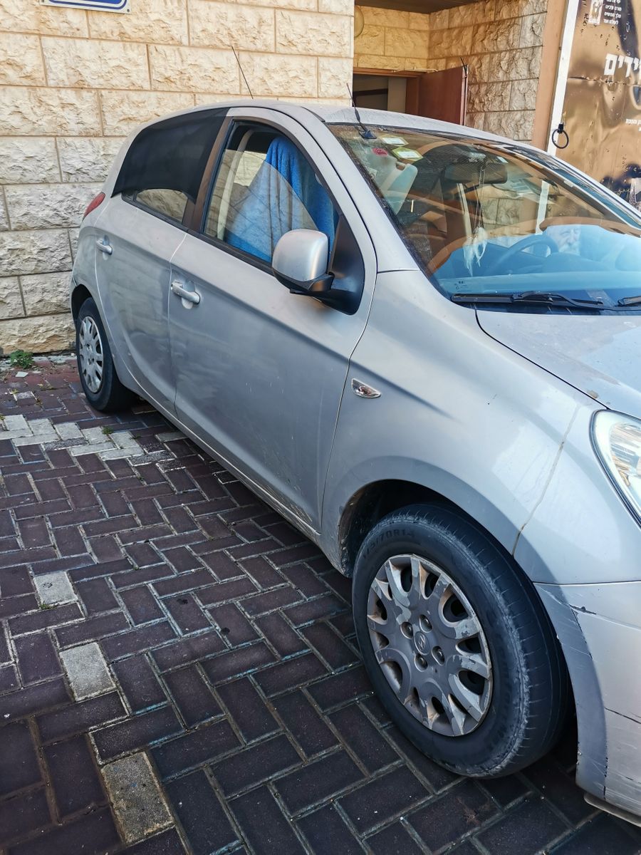 Hyundai i20 с пробегом, 2012, частная рука
