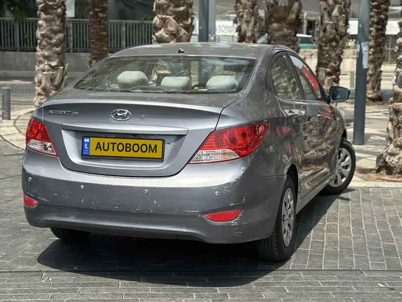 Hyundai i25 с пробегом, 2015