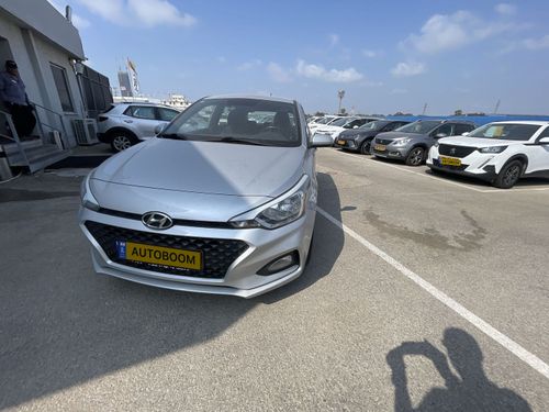 Hyundai i20, 2019, фото