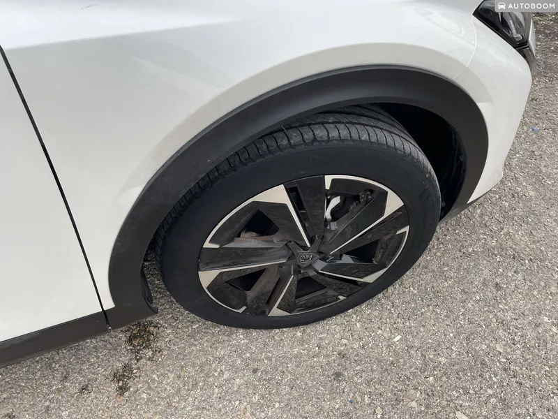 Peugeot 408 2nd hand, 2023, private