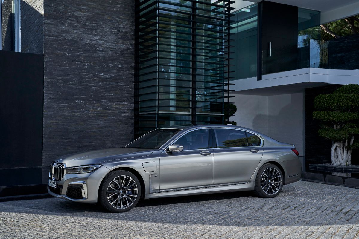 BMW 7 series 2019. Bodywork, Exterior. Sedan Long, 6 generation, restyling