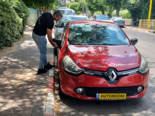 Renault Clio 2nd hand, 2016, private hand