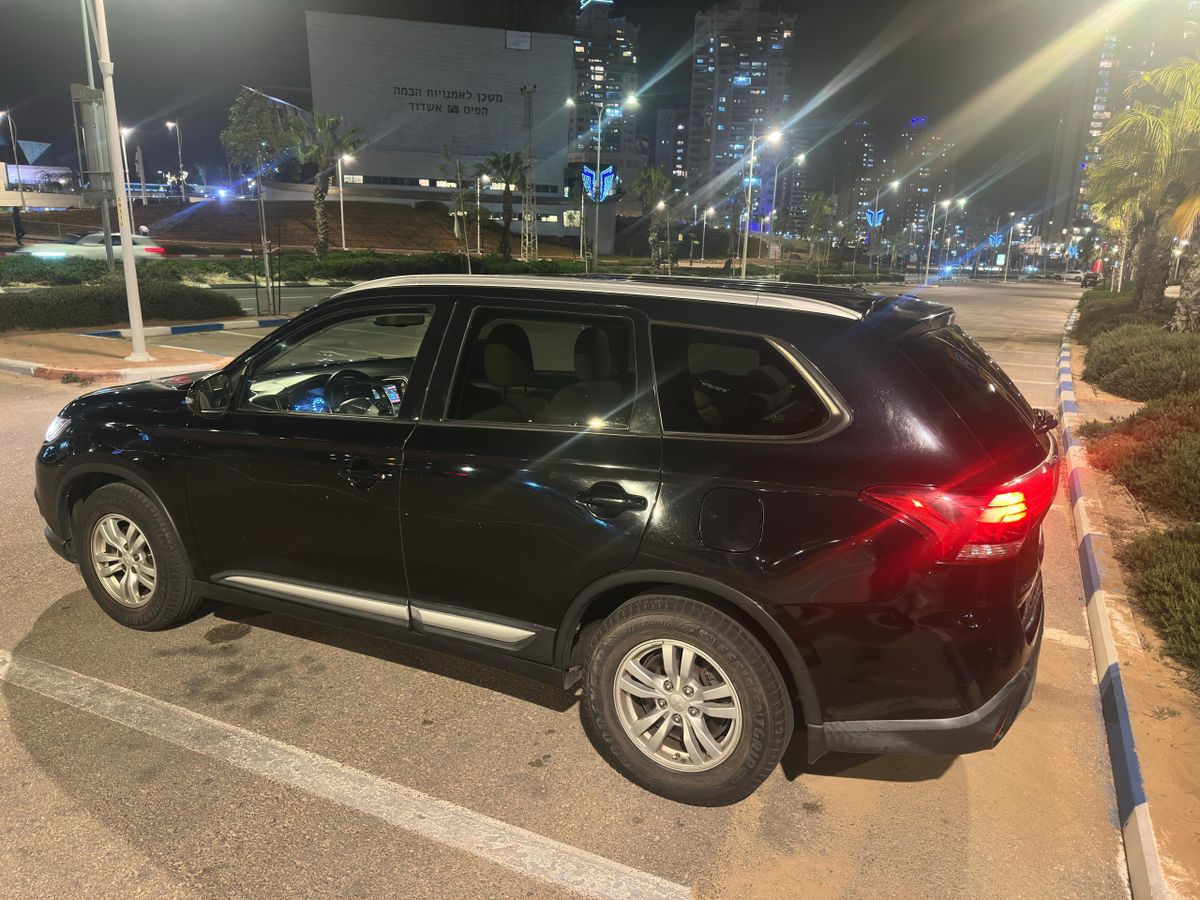 Mitsubishi Outlander 2ème main, 2017, main privée