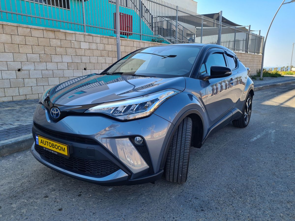 Toyota C-HR 2nd hand, 2023, private hand